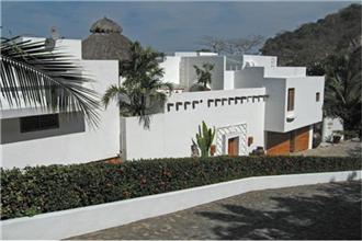 Villa Las Penas - 4BR Home