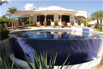 Casa Las Brisas - 5BR Home + Pool