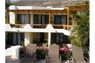 Casa Oasis - 3BR Home + Pool