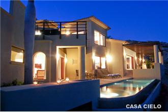 Casa Cielo - 4BR Home + Pool