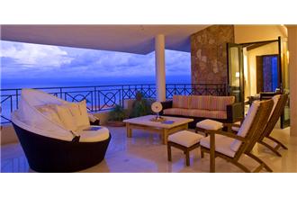 Hacienda de Mita Penthouse - 3BR Condo