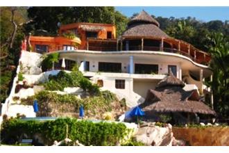 Villa Mia - 15BR Home