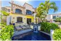 Villa De Tres Hermanas - 4BR Home + Private Hot Tub + Private Pool